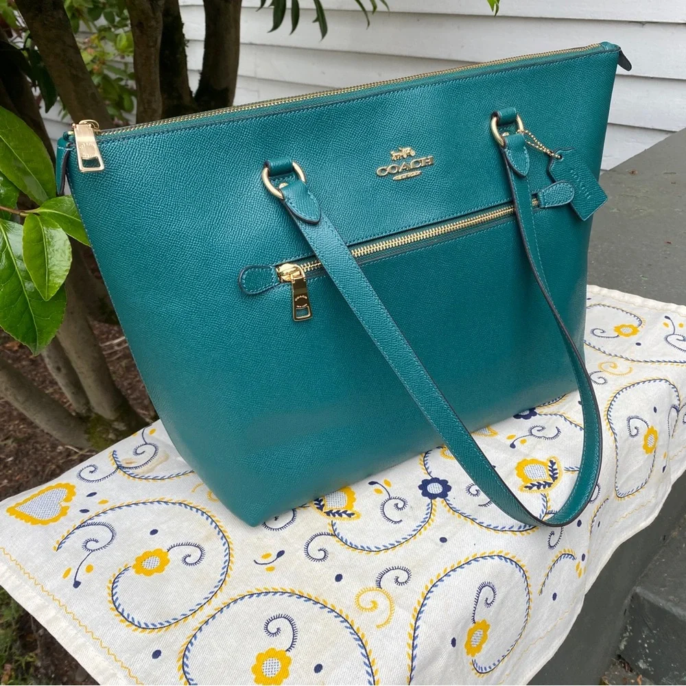 COACH Gallery City Teal Green Zip-Front Leather Tote w. Gold Hardware NEW- 79608
